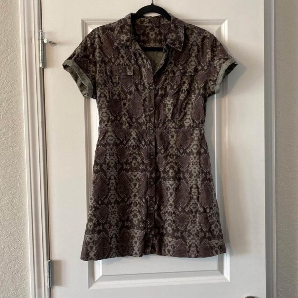 Free People Sz.S Snake Print Button Dress